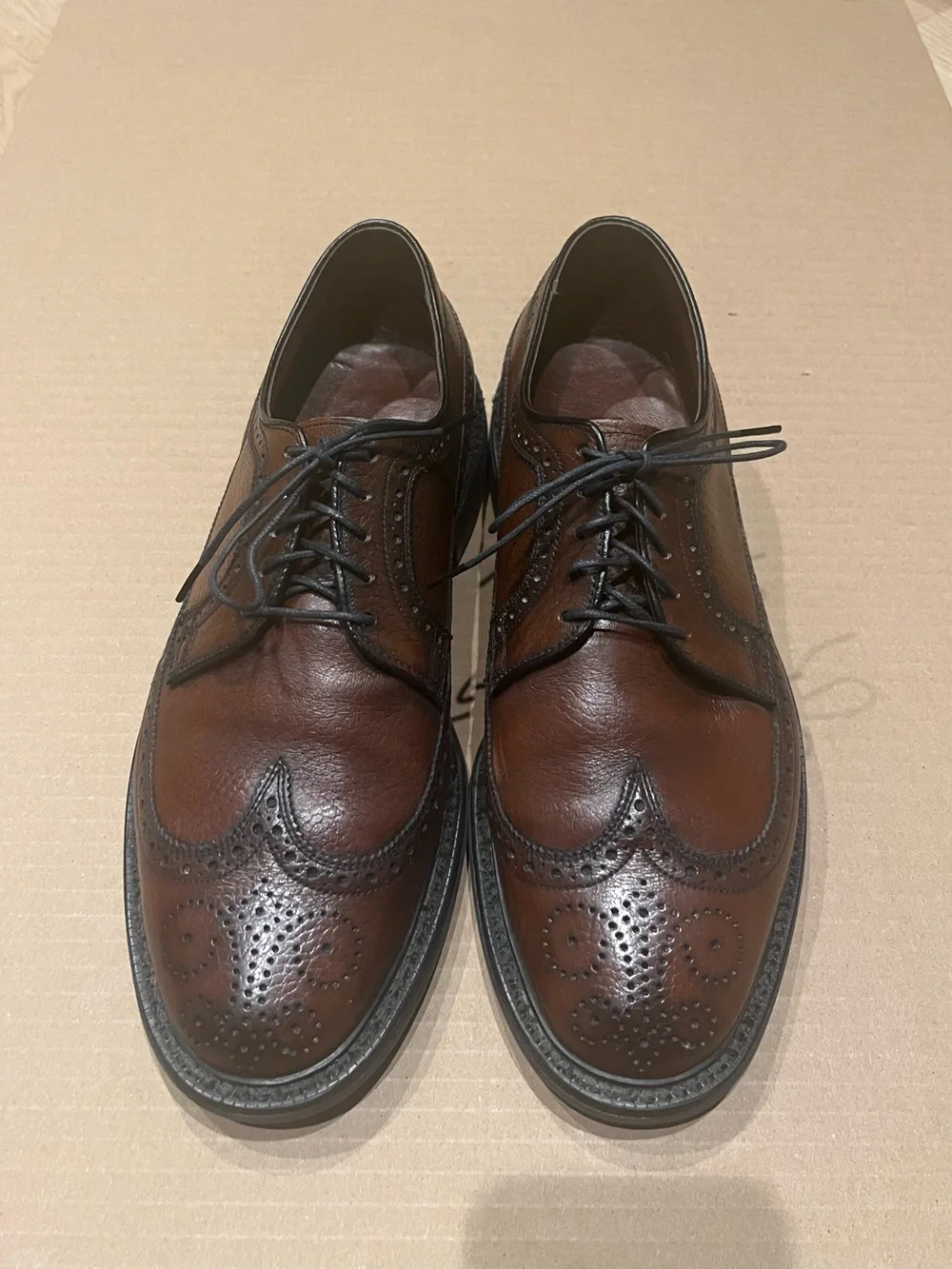 Vintage Brown Wingtip Brogue Leather Derby Dress Shoes